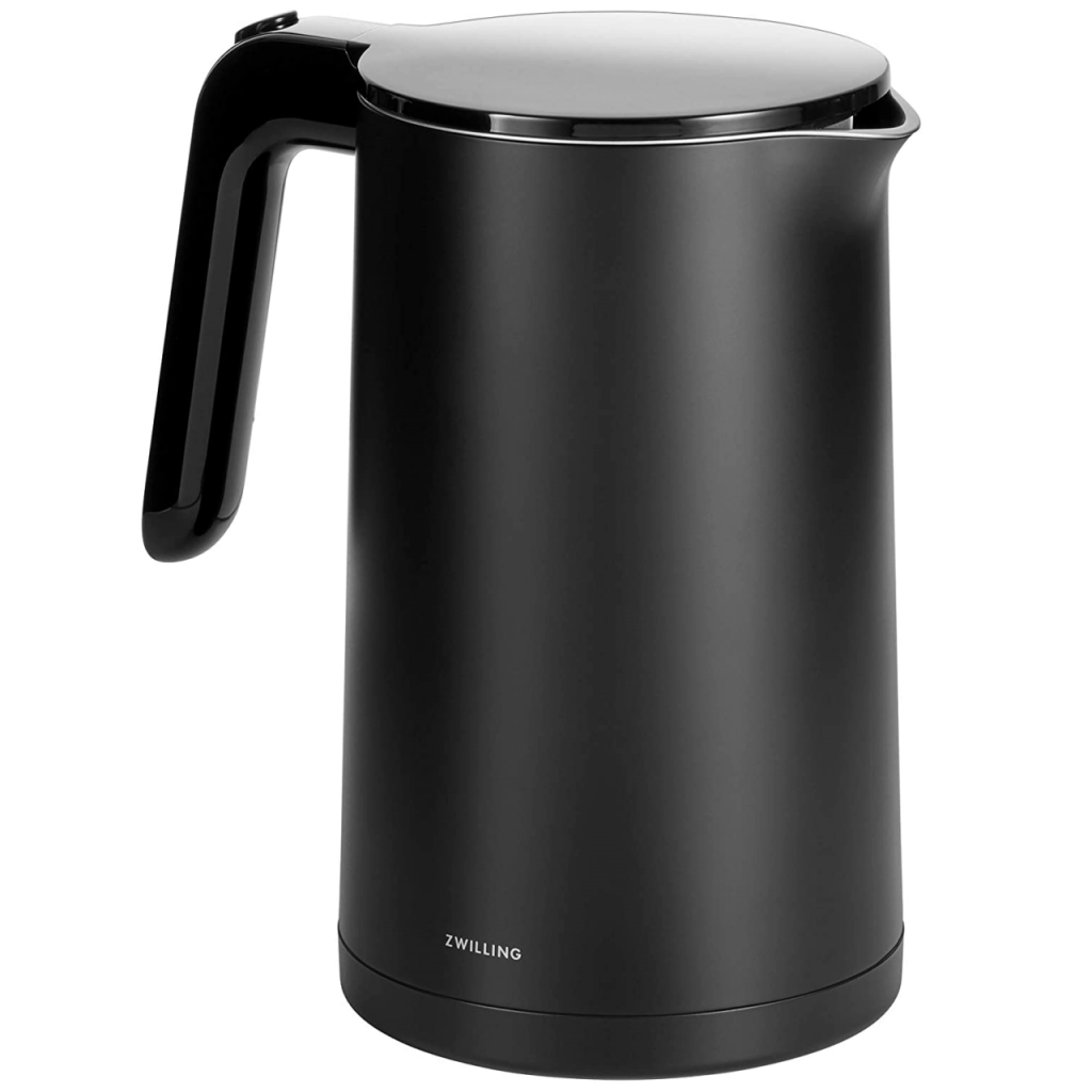 Plissé // Electric Kettle // Small // Black - TOMO Kitchen & Dining  Clearance Event - Touch of Modern